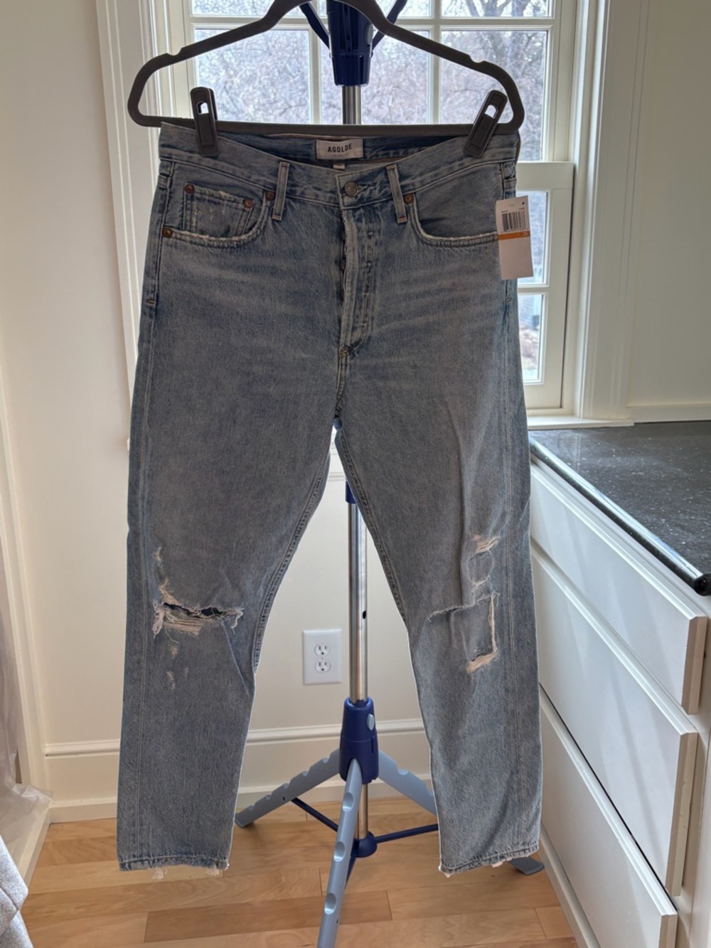 Agolde Jamie High Rise Tapered Jeans in Shakedown | Size: 28